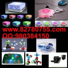 四口七色彩燈USB Hub 可愛(ài)小人形設(shè)計(jì)，讓桌面更有溫度